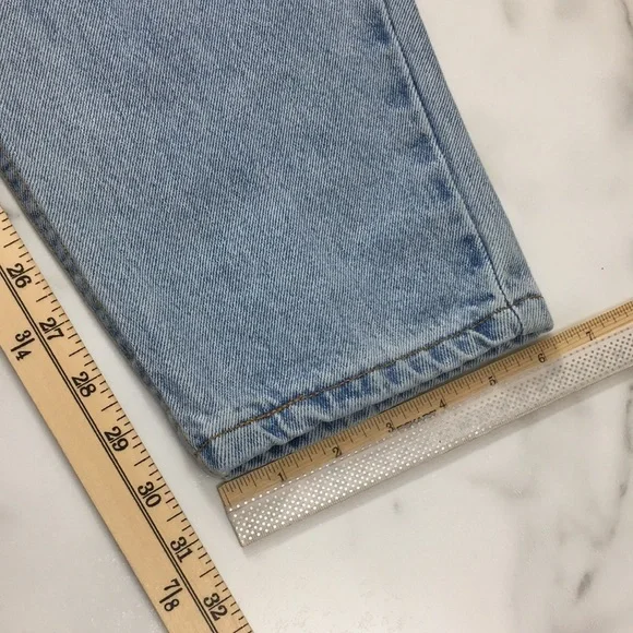 Levis Vintage 90s 550 Relaxed Tapered Leg Mom Jean‎ - Picture 9 of 13